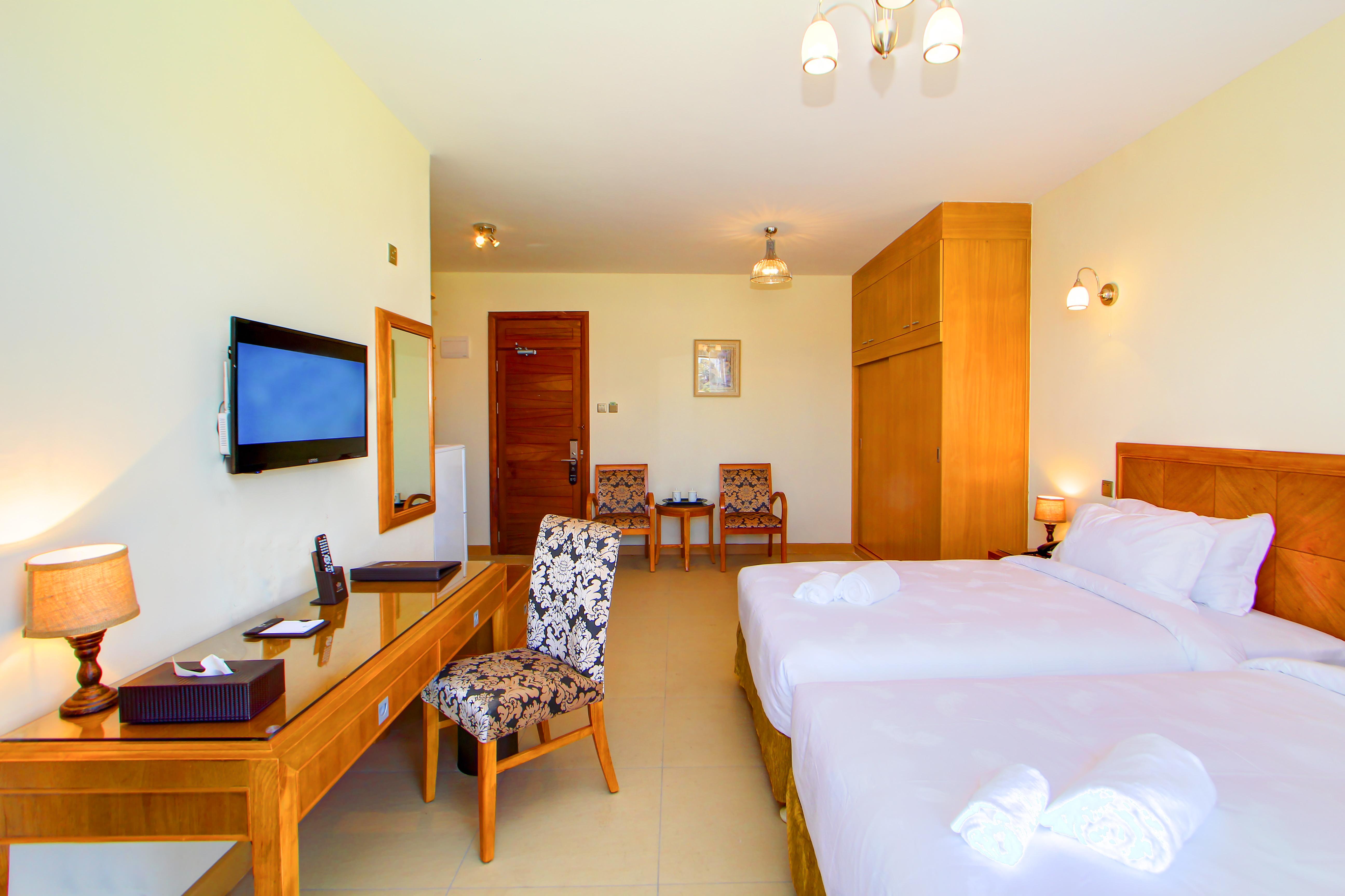 Lotos Inn & Suites, Nairobi Bagian luar foto