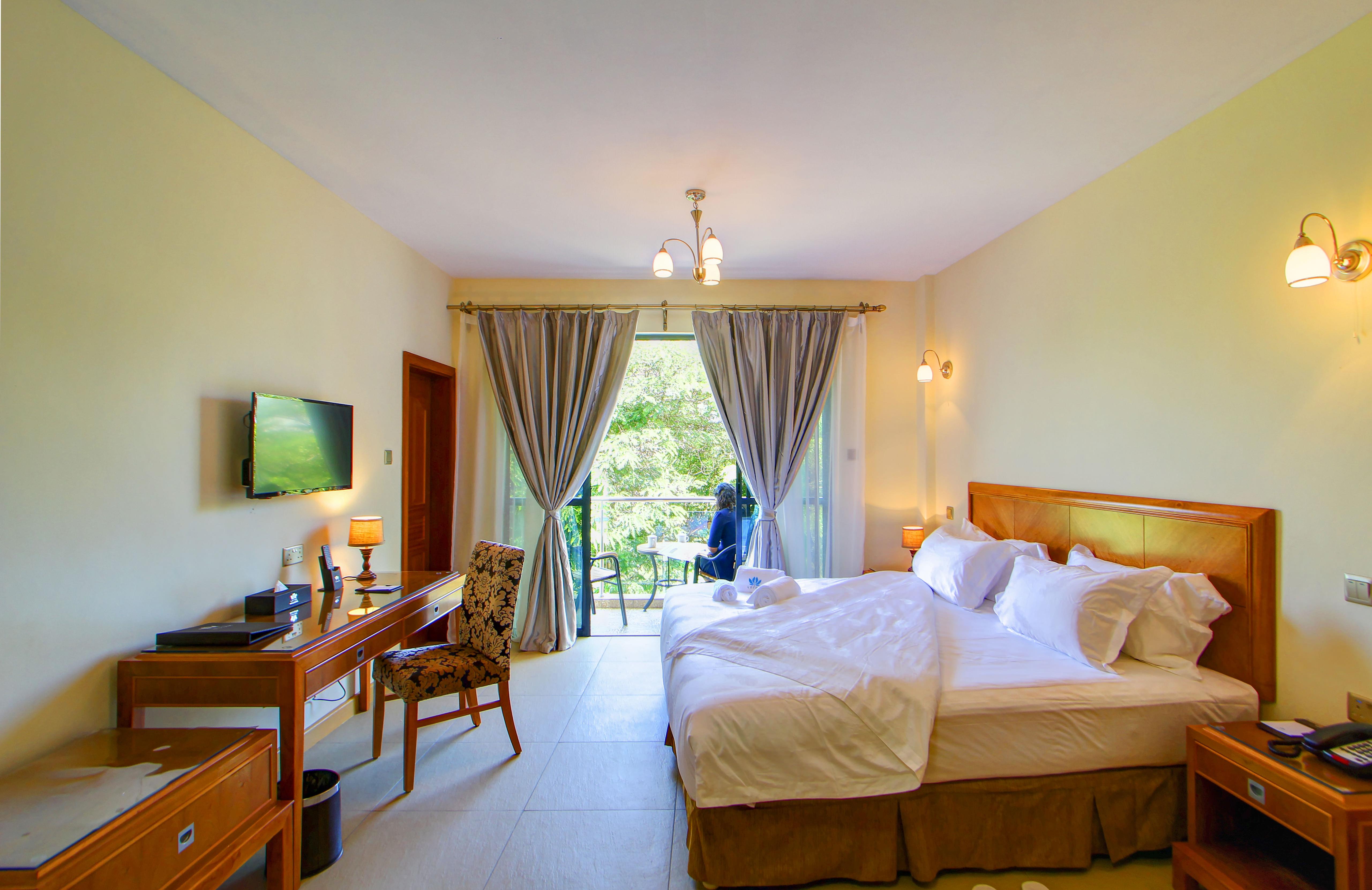 Lotos Inn & Suites, Nairobi Bagian luar foto